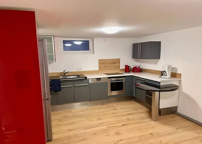 Especially Souterrain Apartment